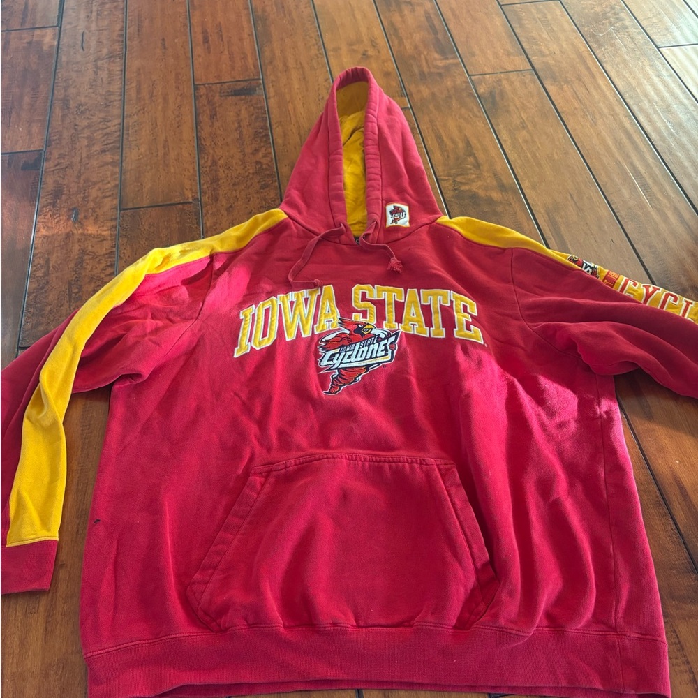 IOWA STATE UNIVERSITY COLLEGE HOODIE